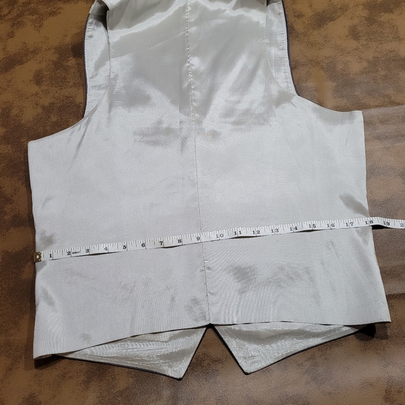New Gray Front Vest with Silver Back - Picture 4 of 5